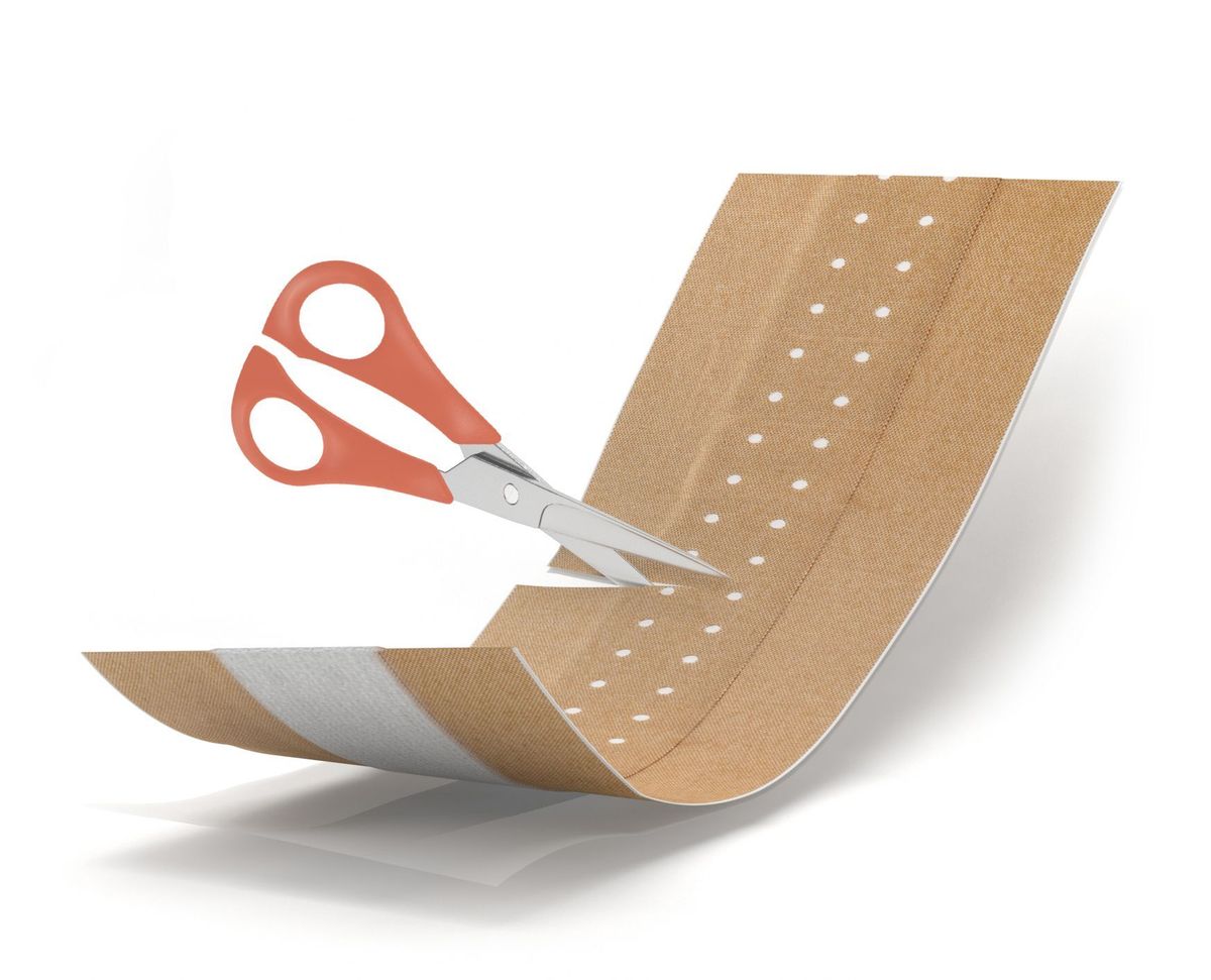 FABRIplast 可剪式透氣布膠布 100x6cm 附剪刀|布質膠布 繃帶貼 可調尺寸傷口敷料 適合敏感肌膚 耐用柔軟 醫療用透氣膠貼 Vitahealth by ZARYS|FABRIplast