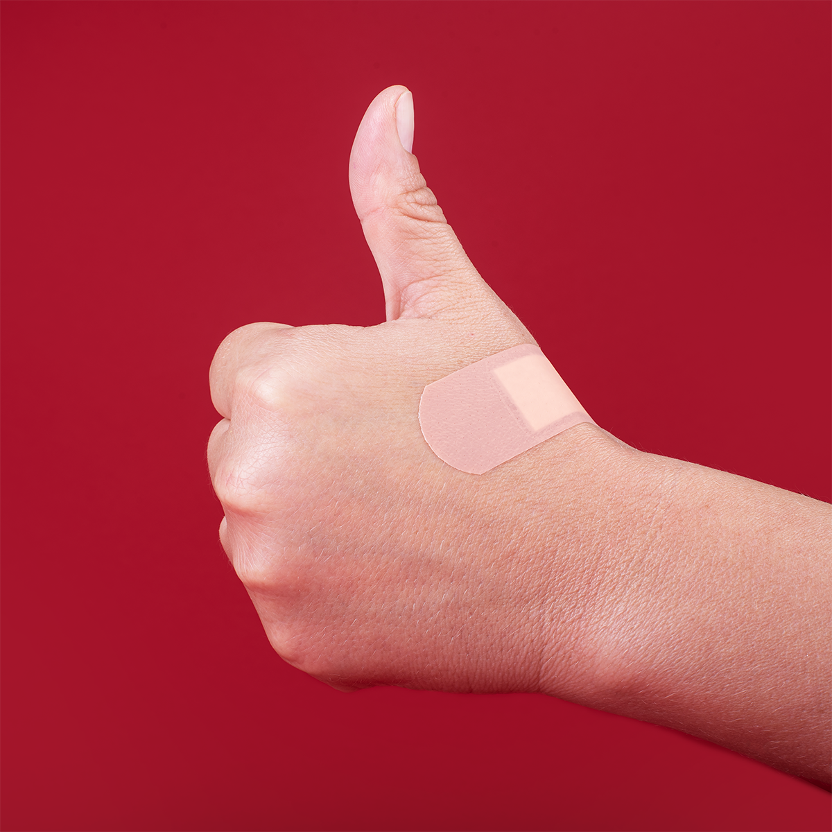 UNIVERSAL 通用護創創可貼套裝（24片裝）｜吸收墊膠布 多尺寸創可貼 彈性透氣 親膚柔軟 適合全家日常護理 ZARYS｜UNIVERSAL、創可貼套裝、吸收墊膠布、護創貼片、通用型膠布、護創貼